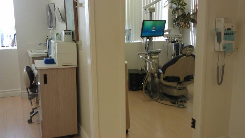 Santa Monica HealthNet dentist